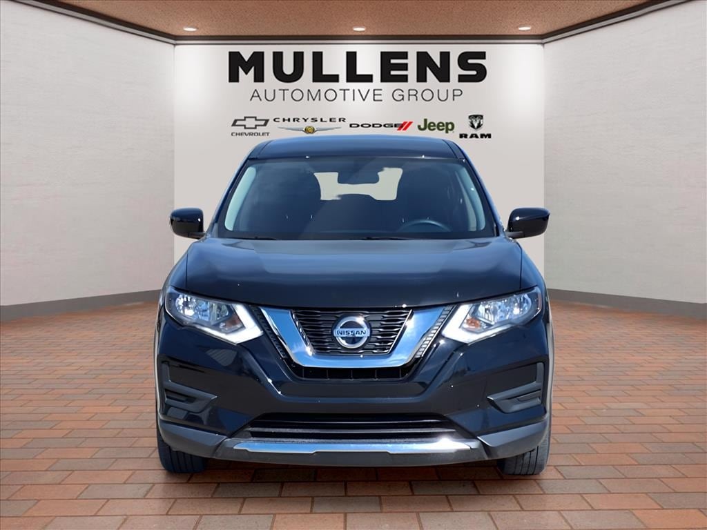 Used 2018 Nissan Rogue S with VIN KNMAT2MV7JP506673 for sale in Checotah, OK