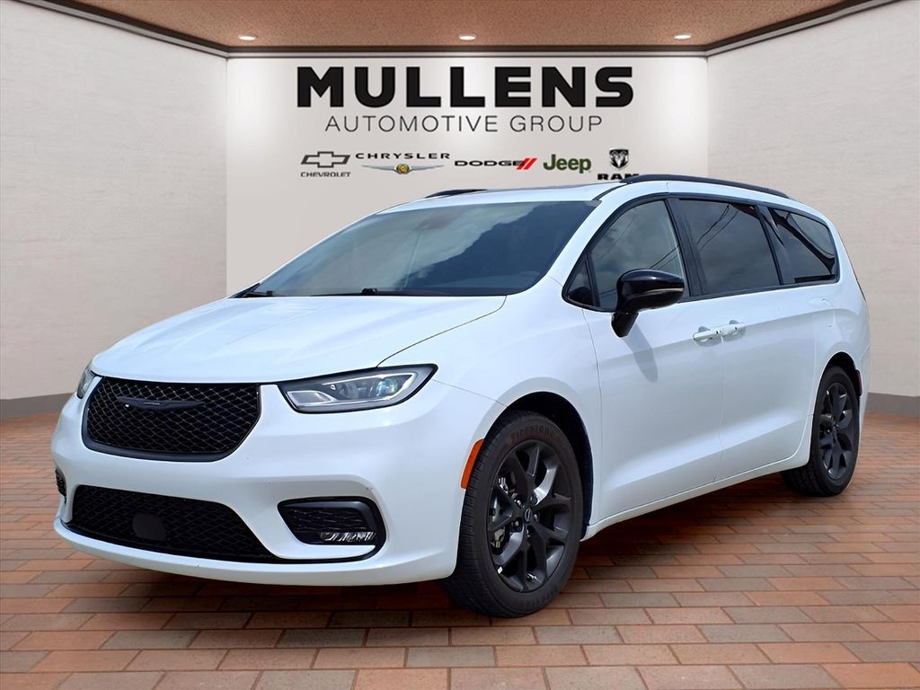 2025 Chrysler Pacifica Limited