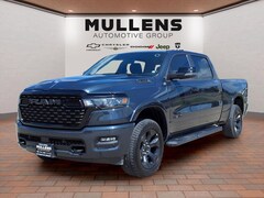 2026 Ram 1500 BIG HORN CREW CAB 4X4 6'4 BOX Pickup