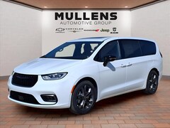 2026 Chrysler Pacifica SELECT Passenger Van