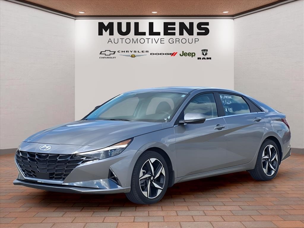 Used 2023 Hyundai Elantra Limited Sedan