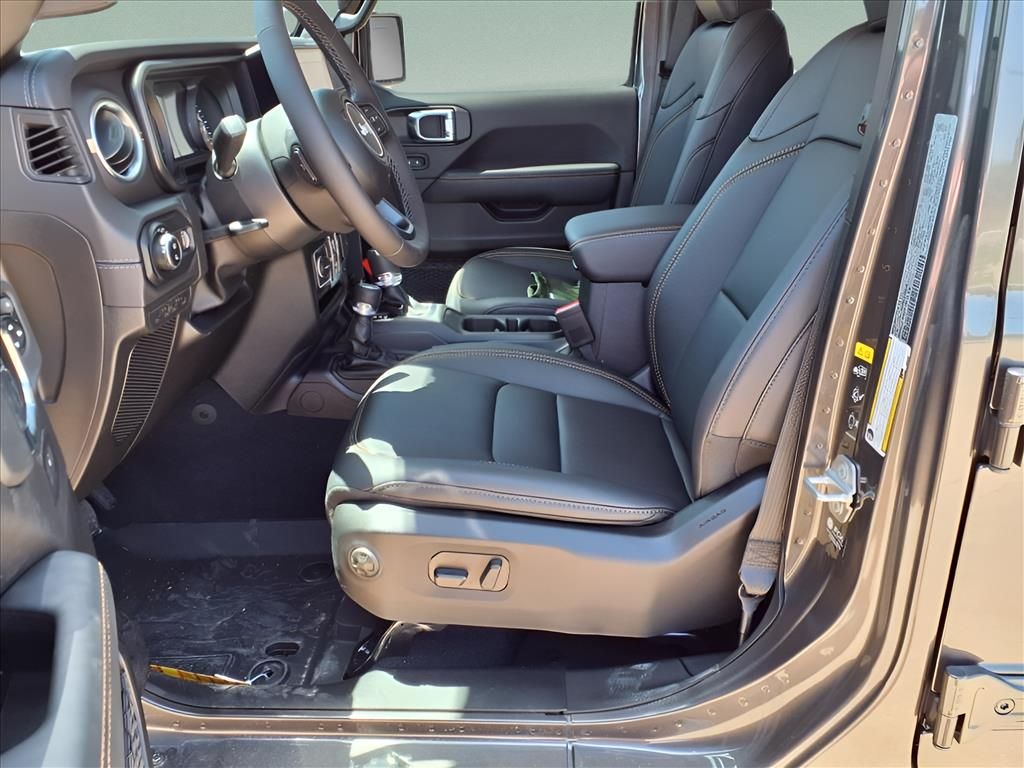 2025 Jeep Gladiator Sport S - Photo 22