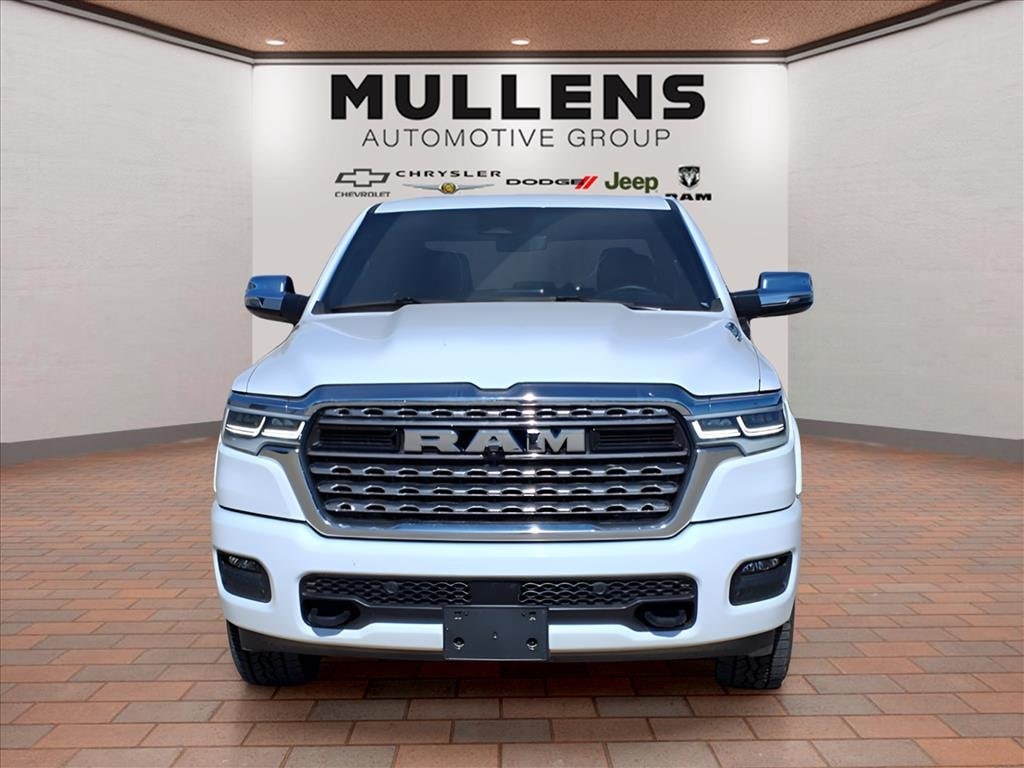 New 2025 Ram 1500 LIMITED CREW CAB 4X4 5'7 BOX Pickup