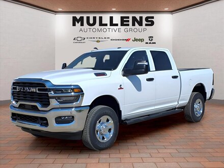 2026 Ram 2500 TRADESMAN CREW CAB 4X4 6'4 BOX Pickup