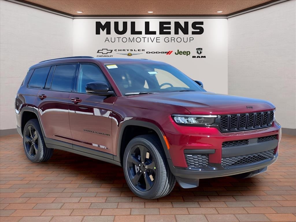 New 2025 Jeep Grand Cherokee L ALTITUDE X 4X4 Sport Utility