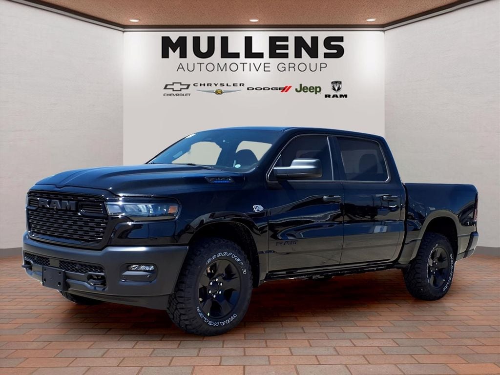 2026 Ram 1500 WARLOCK CREW CAB 4X4 5'7 BOX