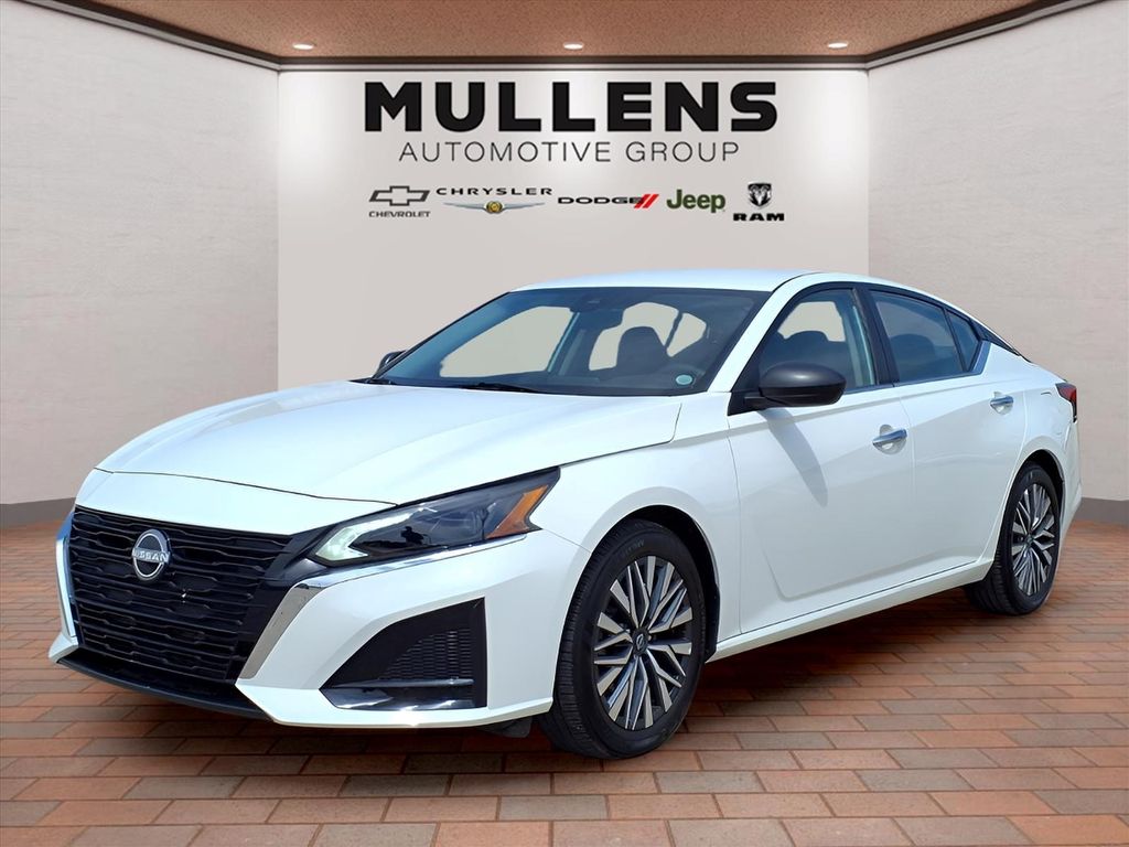 2025 Nissan Altima 2.5 SV