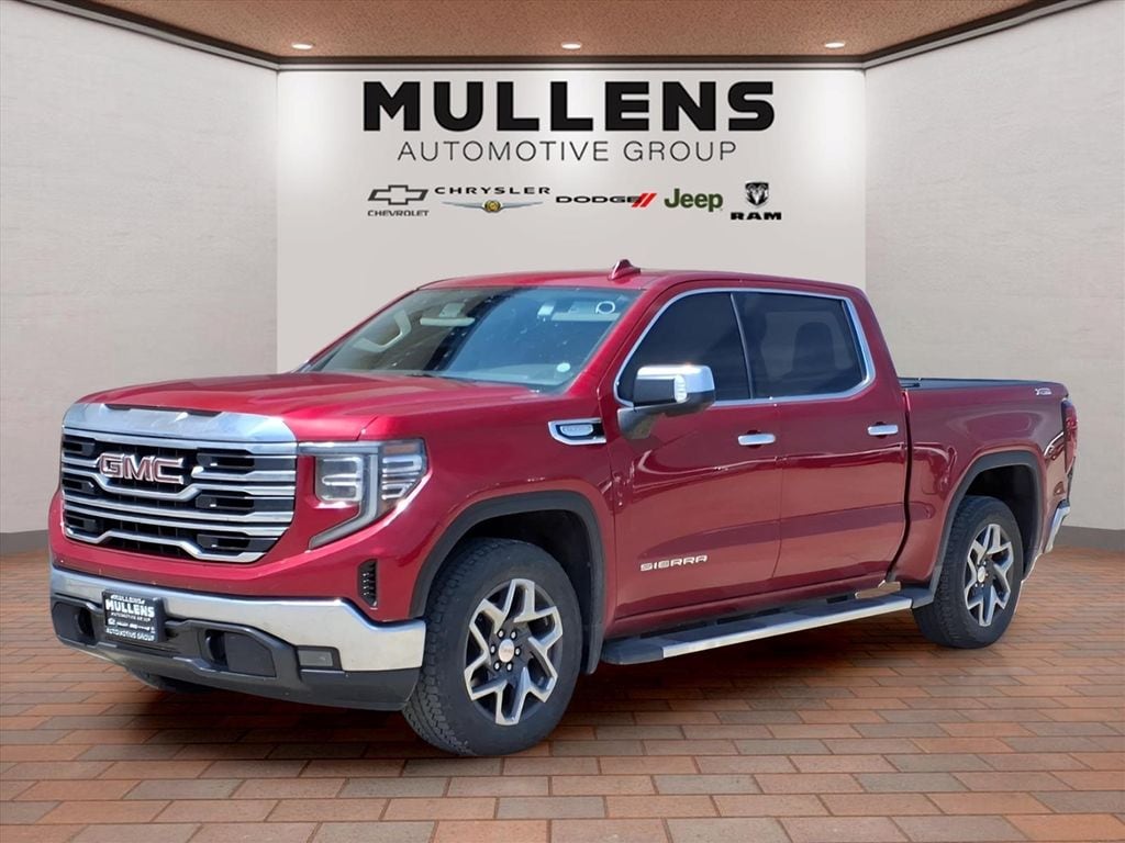 2024 GMC Sierra 4WD Crew Cab Short Box SLT's photo