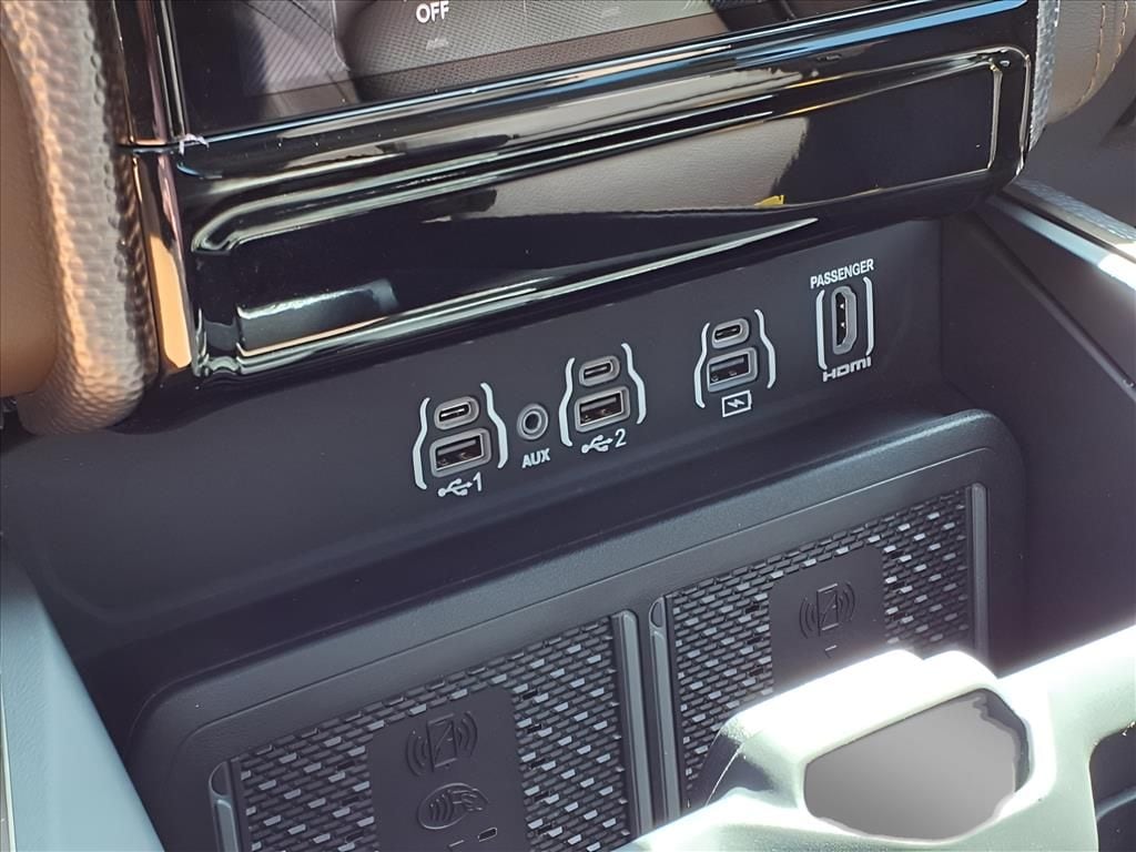2025 RAM 1500 Limited Longhorn - Photo 15