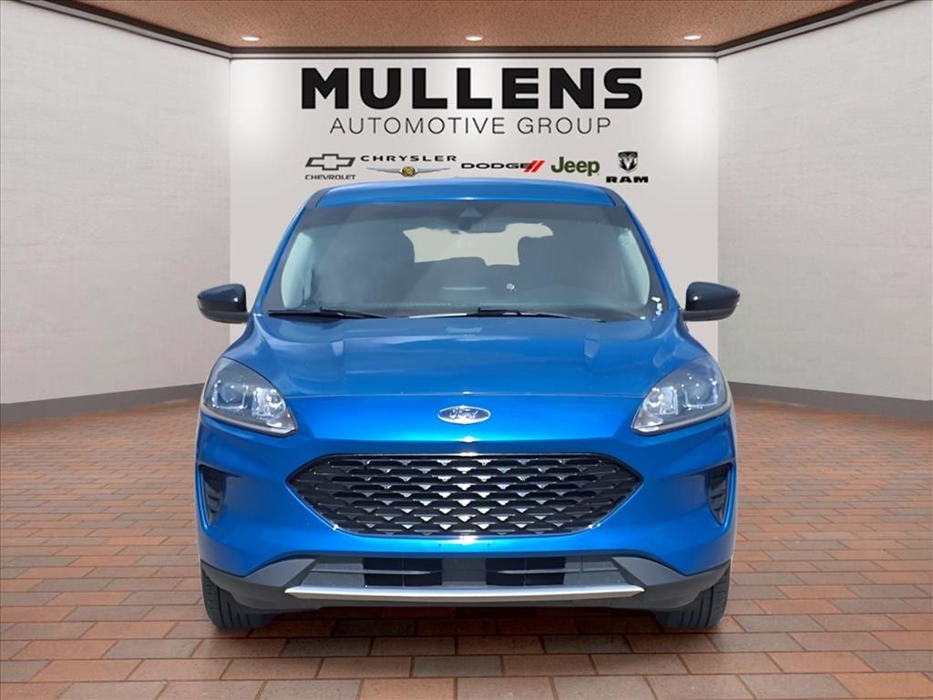 Used 2020 Ford Escape SE with VIN 1FMCU9BZ4LUC02267 for sale in Checotah, OK