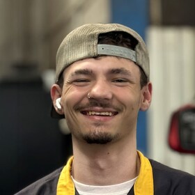 Staff member Conner from ID_042857