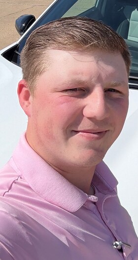 Staff member Hayden Price from ID_f925fa