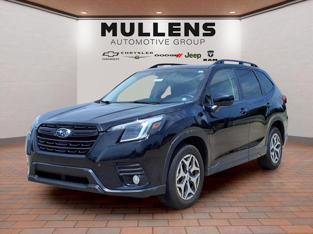 2023 Subaru Forester Premium