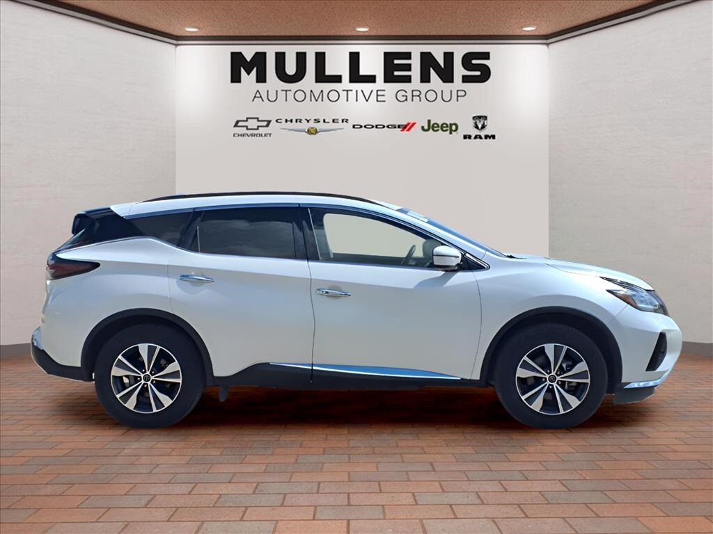 Used 2023 Nissan Murano SV SUV