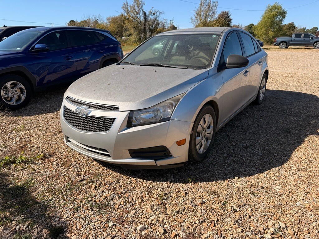 Used 2014 Chevrolet Cruze LS Sedan