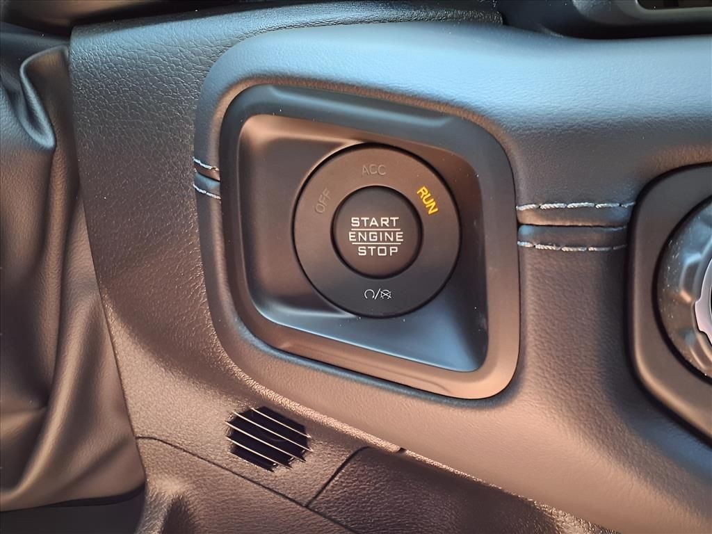 2025 Jeep Gladiator Sport S - Photo 16