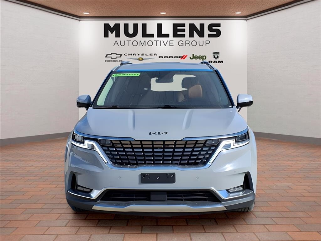 Used 2022 Kia Carnival SX Prestige Minivan/Van