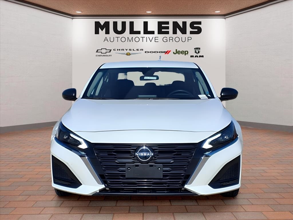 Used 2024 Nissan Altima SV with VIN 1N4BL4DV8RN360457 for sale in Checotah, OK