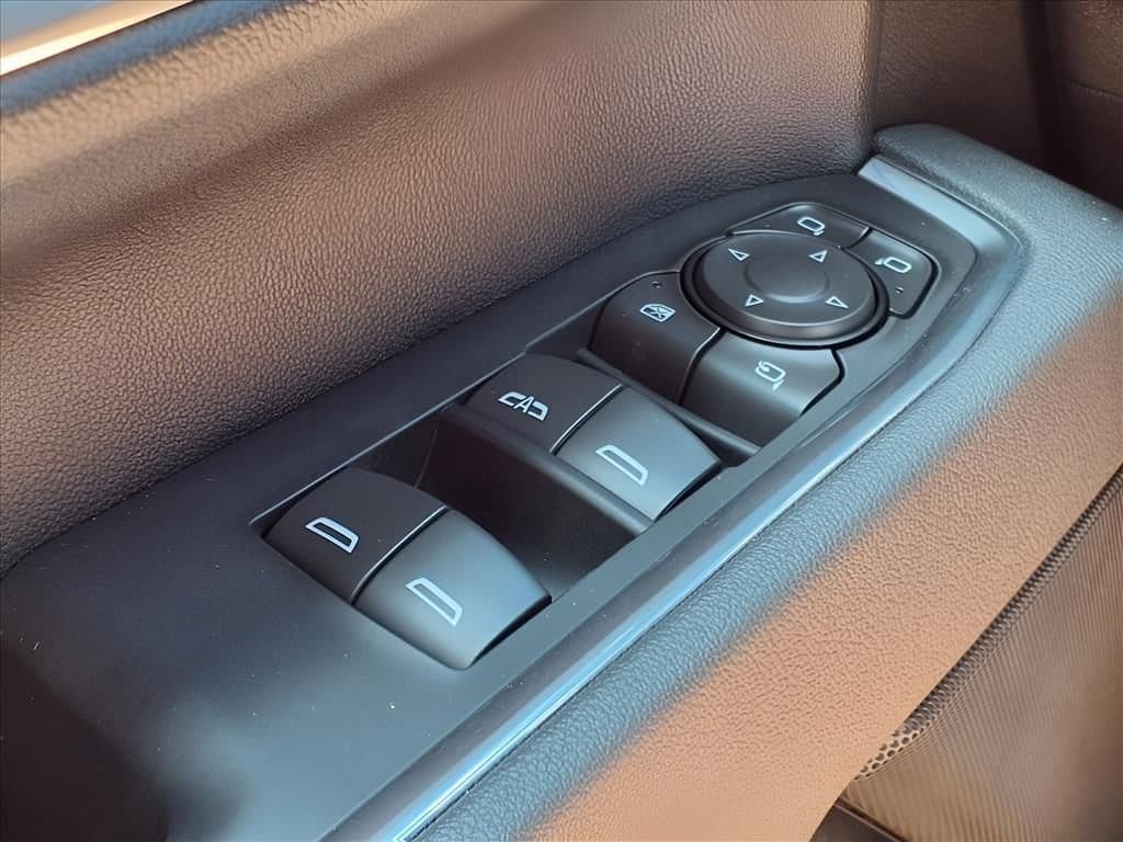 2025 Chevrolet Silverado 2500 HD LT - Photo 16