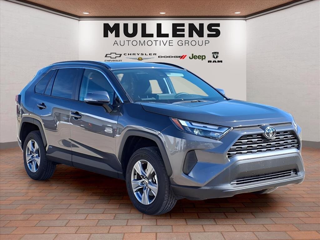 Used 2025 Toyota RAV4 Hybrid XLE SUV
