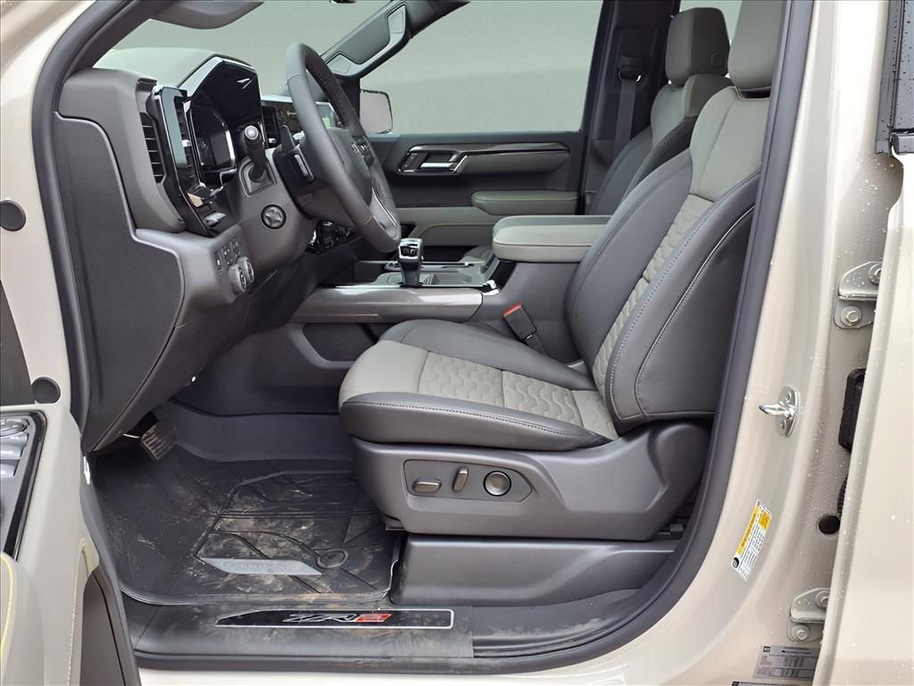 2026 Chevrolet Silverado 1500 ZR2 - Photo 24