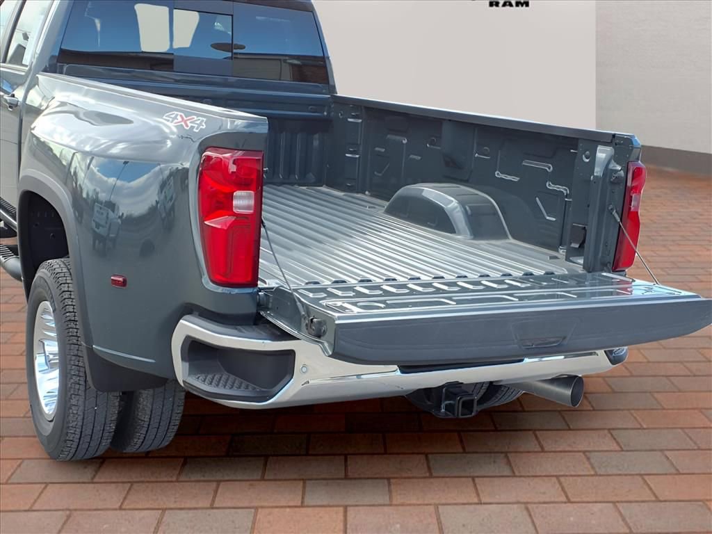 2026 Chevrolet Silverado 3500 HD LT - Photo 32