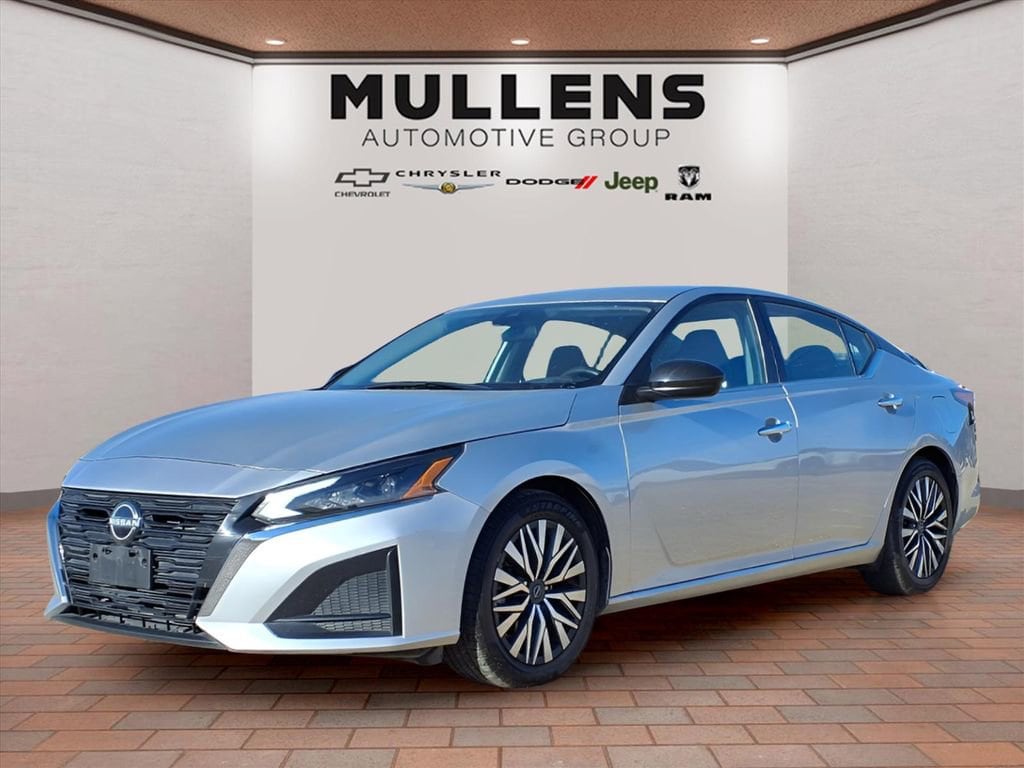 2024 Nissan Altima SV