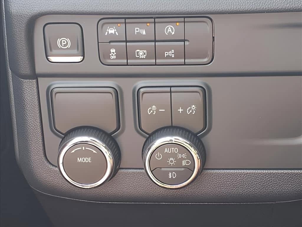 2026 Chevrolet Tahoe Premier - Photo 19