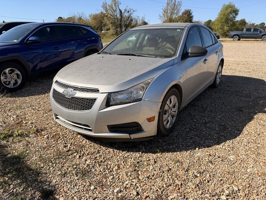 Used 2014 Chevrolet Cruze LS Sedan