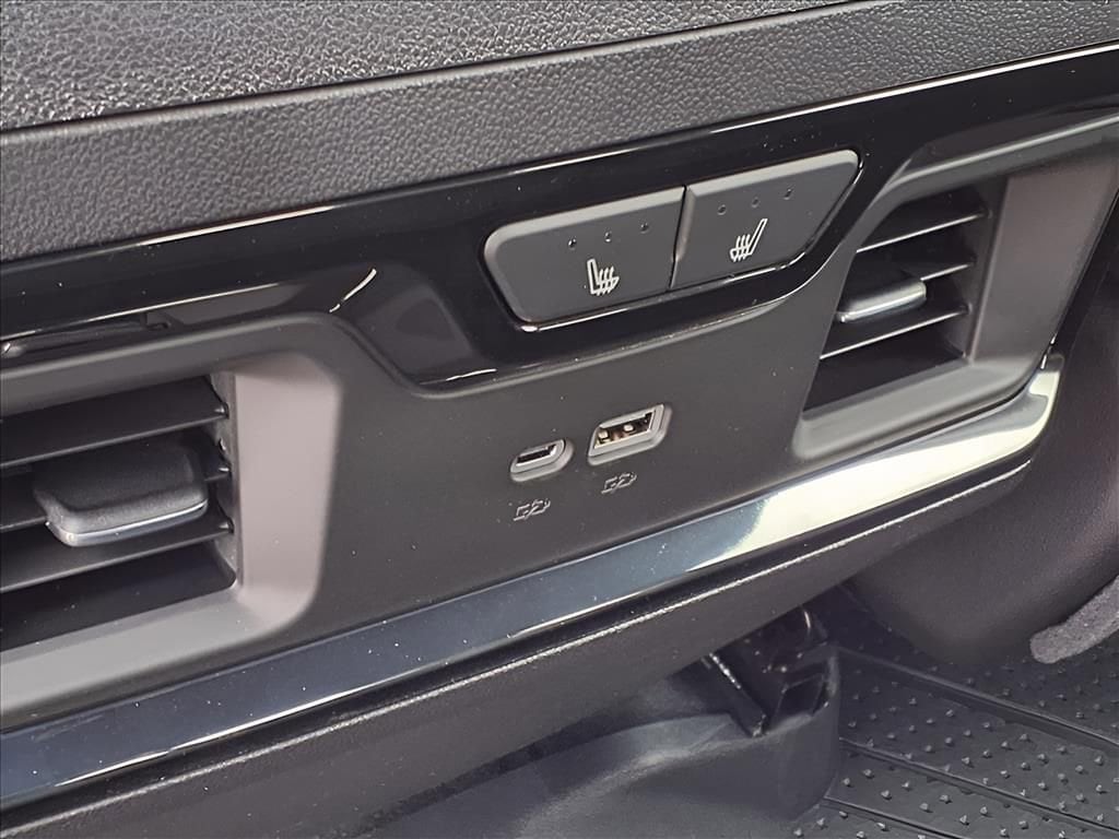 2026 Chevrolet Silverado 1500 ZR2 - Photo 22