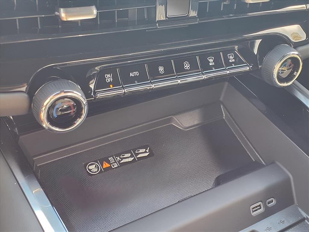2026 Chevrolet Tahoe Premier - Photo 15