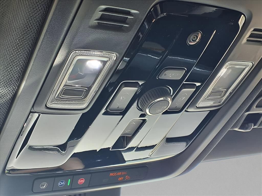 2026 Chevrolet Tahoe Premier - Photo 21