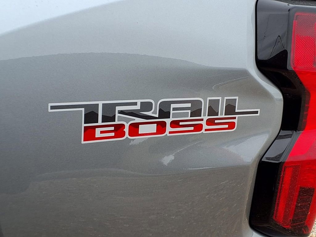 2026 Chevrolet Colorado Trail Boss - Photo 9
