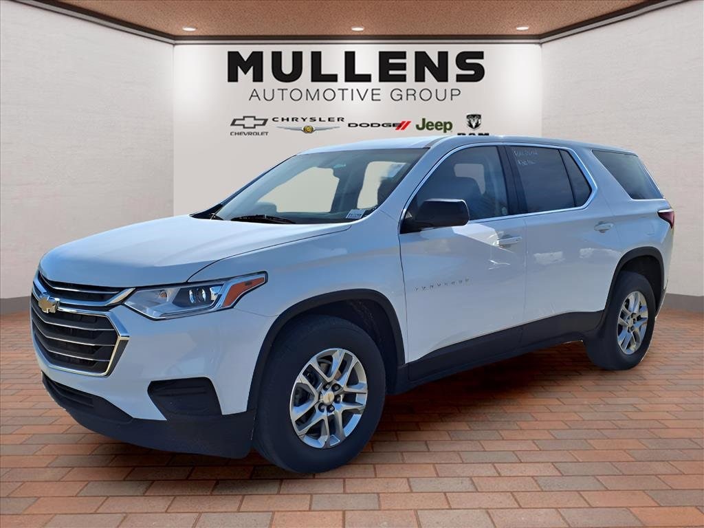 2021 Chevrolet Traverse LS's photo