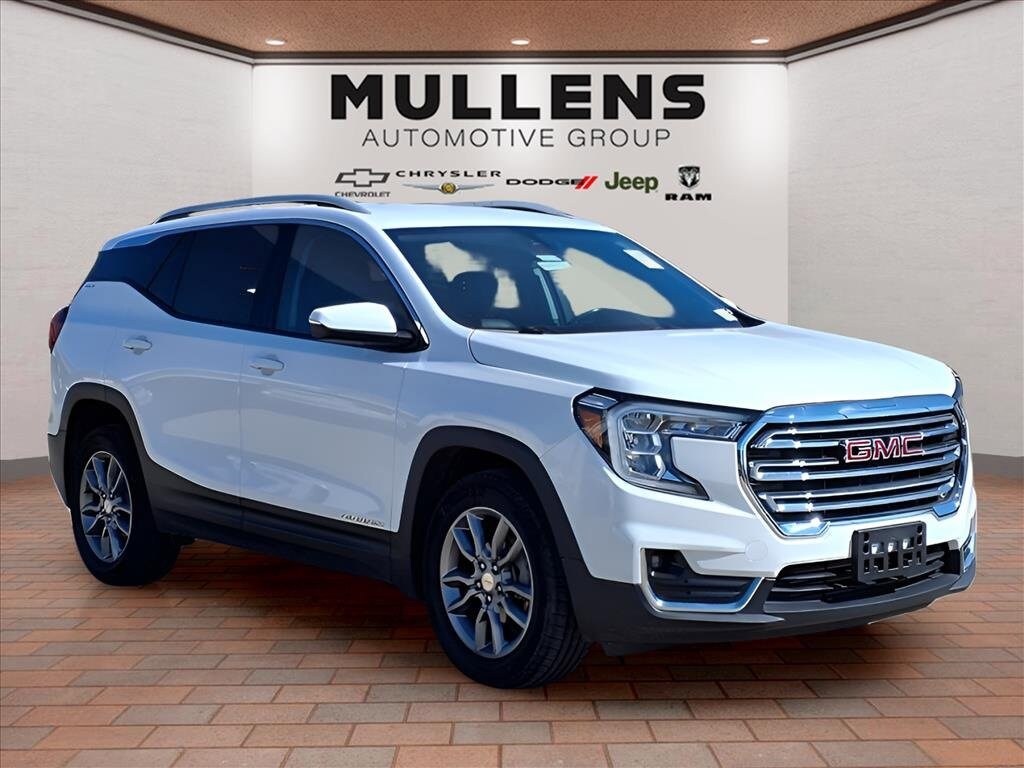 Used 2022 GMC Terrain SLT SUV