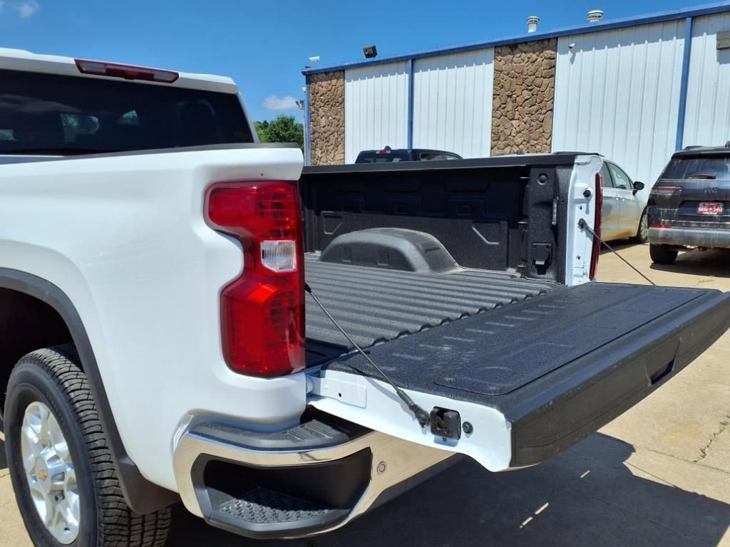 2025 Chevrolet Silverado 2500 HD LT - Photo 23