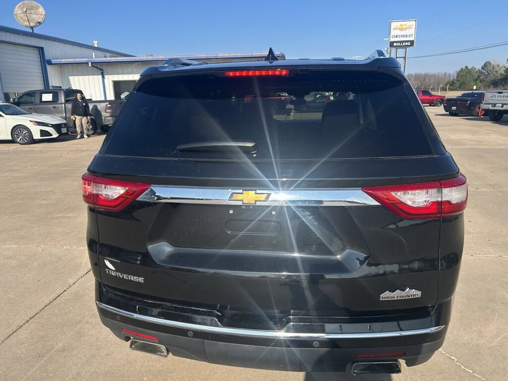 Used 2021 Chevrolet Traverse High Country SUV