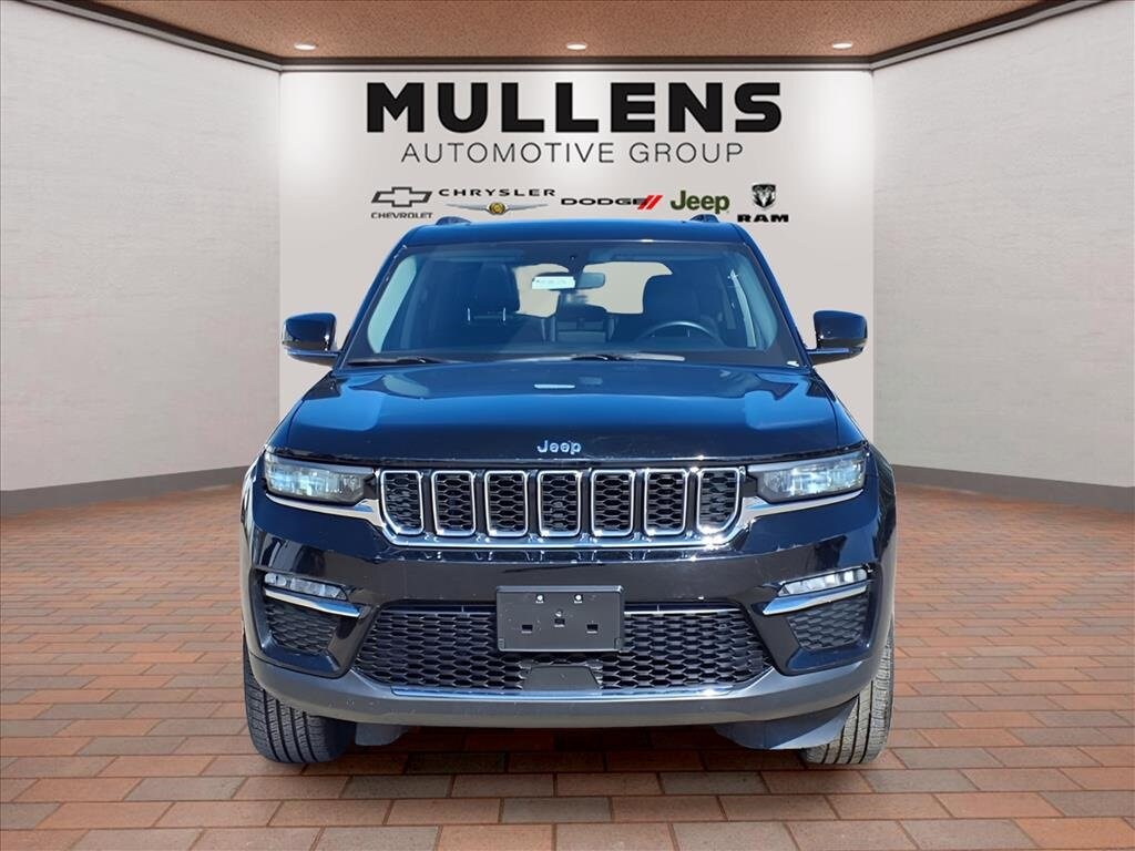 Used 2022 Jeep Grand Cherokee Limited SUV