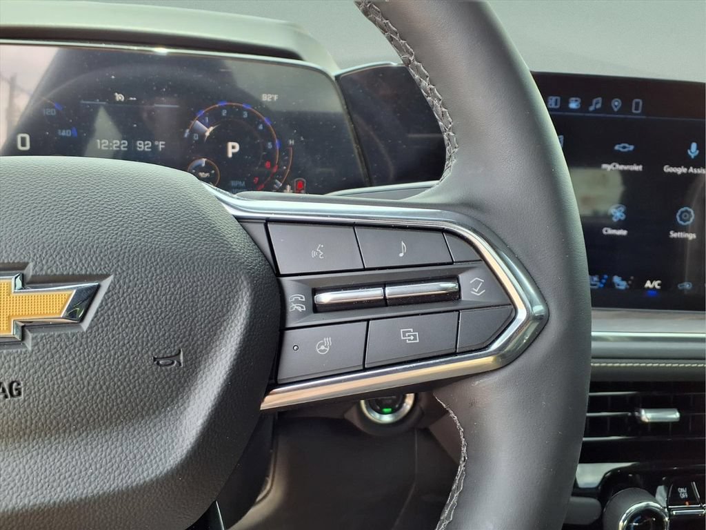 2026 Chevrolet Suburban Premier - Photo 13