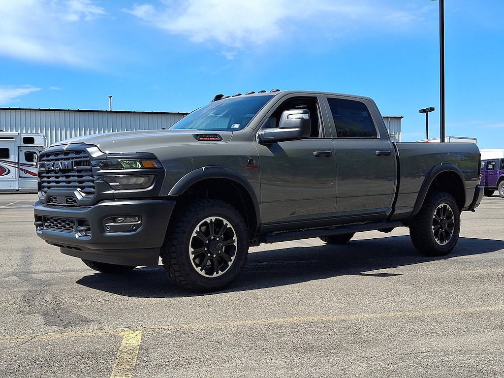 New 2026 Ram 2500 WARLOCK CREW CAB 4X4 6'4 BOX Pickup