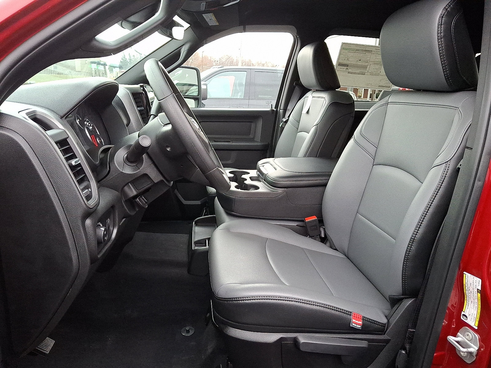 2026 RAM 2500 Tradesman - Photo 9