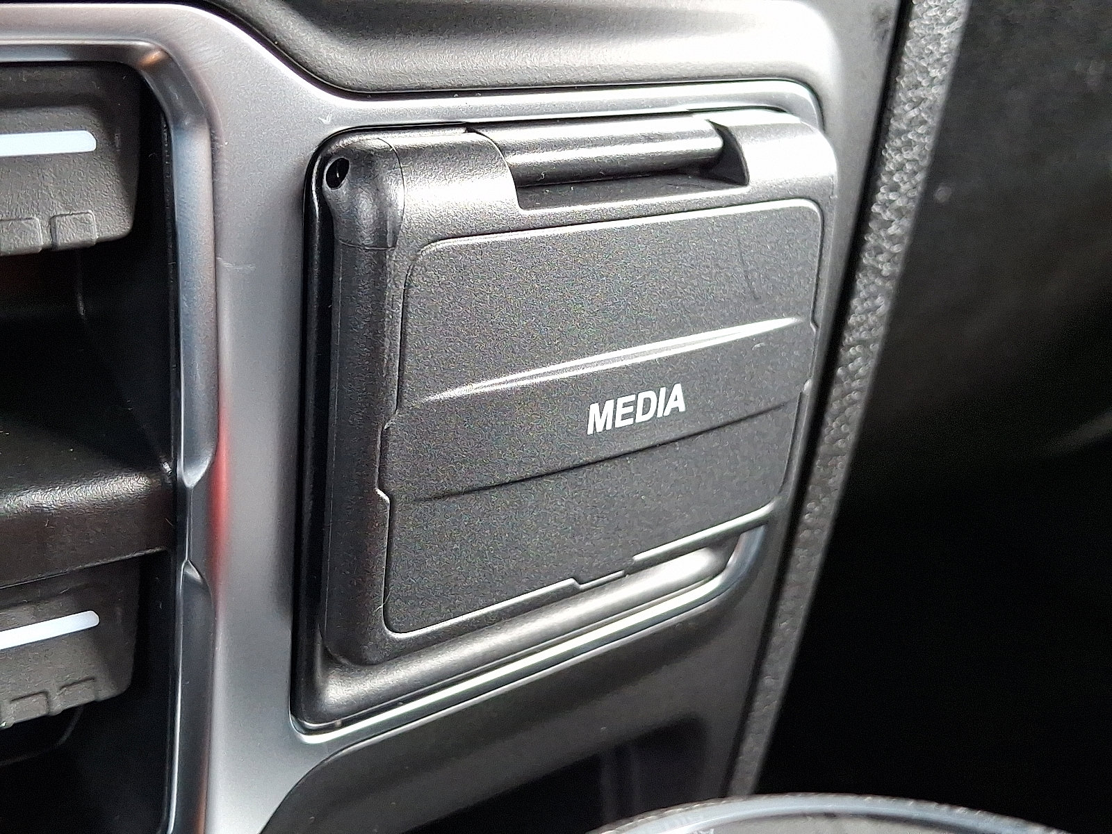 2025 Jeep Gladiator Sport S - Photo 16