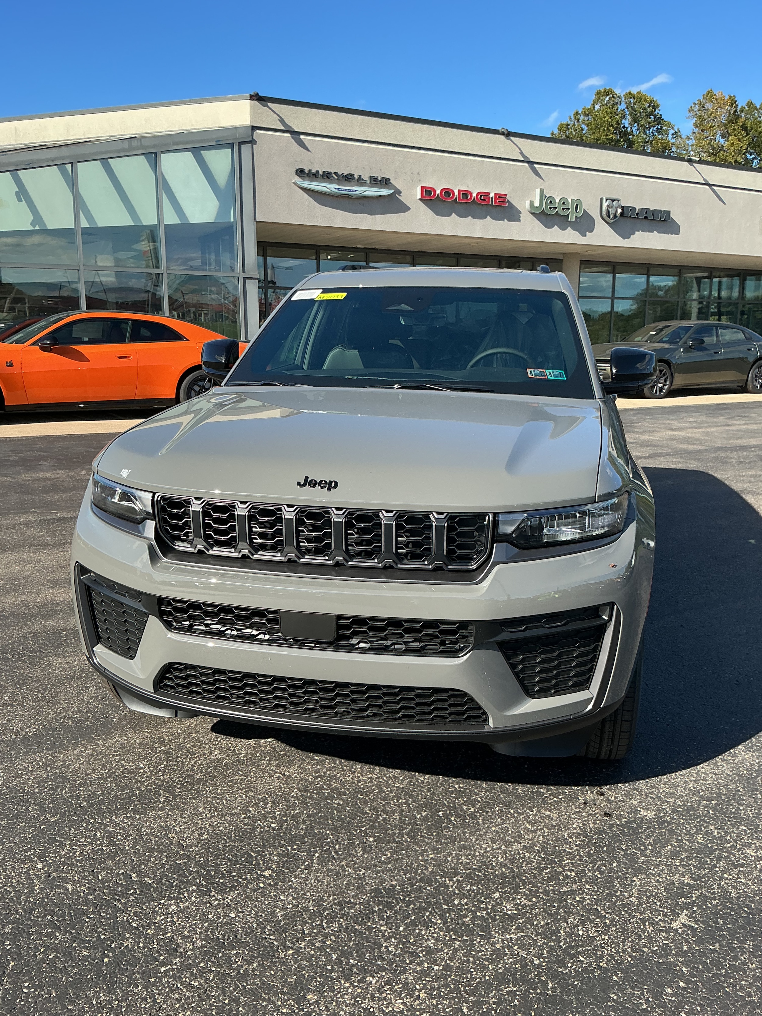 2027 Jeep Grand Cherokee L