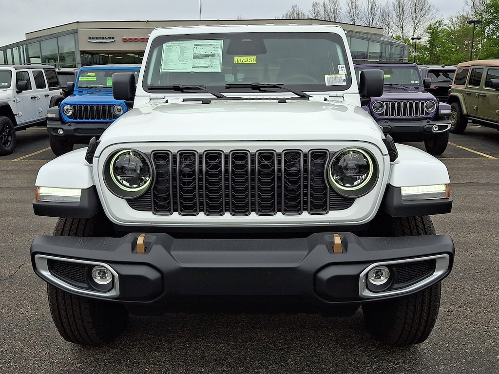 New 2026 Jeep Gladiator 85TH ANNIVERSARY EDITION 4X4 Pickup