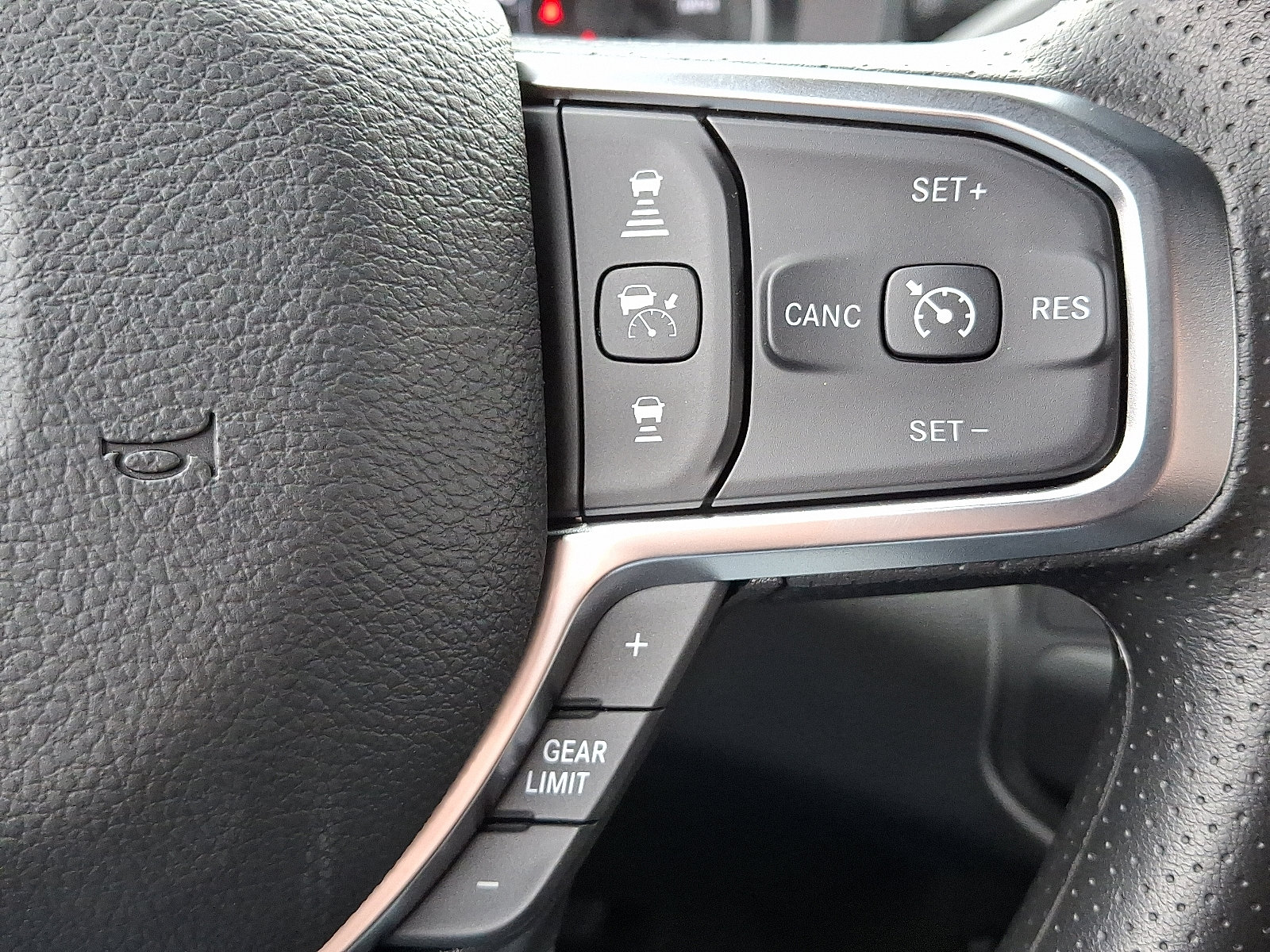 2026 RAM 2500 Tradesman - Photo 15
