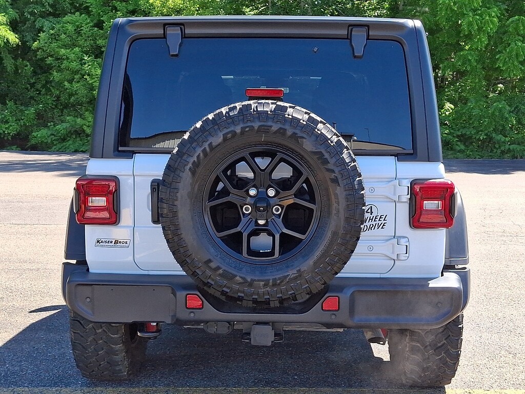 Used 2024 Jeep Wrangler Willys Willys 4x4