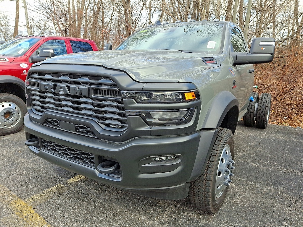 New 2026 Ram 4500 Chassis Cab TRADESMAN REGULAR 4X4 60' CA Pickup