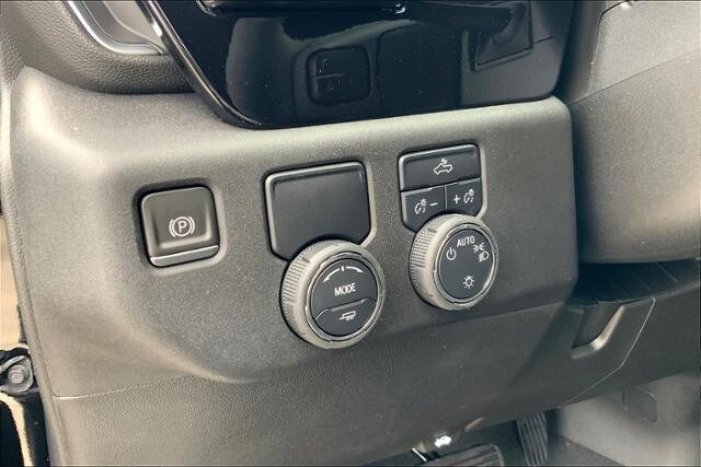 2023 Chevrolet Silverado 1500 LT - Photo 19