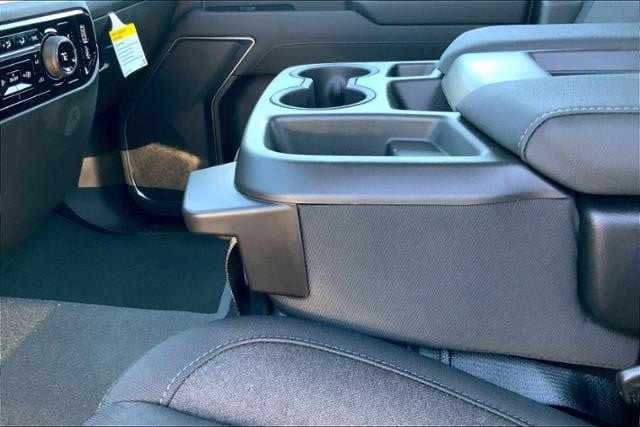 2023 Chevrolet Silverado 1500 LT - Photo 8