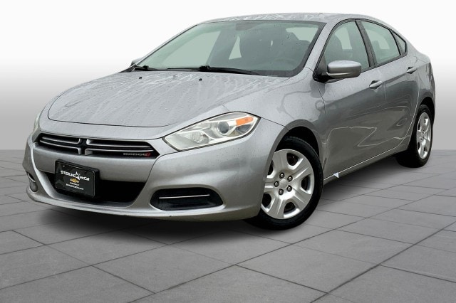 2015 Dodge Dart SE's photo
